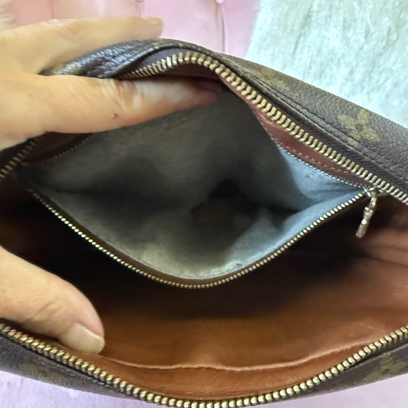 💯 Louis Vuitton Monogram Jeune Fille Canvas Crossbody Bag with Tan Leather Trim - Picture 13 of 16